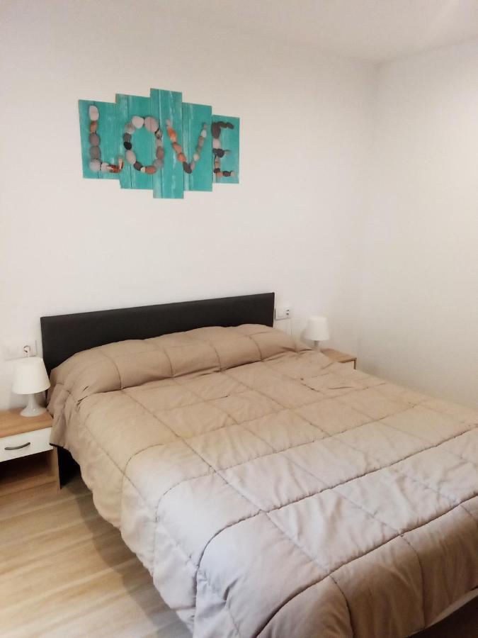 Rosesapparts Portmar Ngoại thất bức ảnh